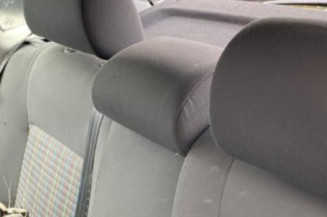 Leve vitre electrique avant gauche VOLKSWAGEN POLO 4