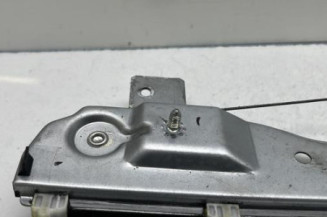 Leve vitre electrique avant gauche PEUGEOT 208 1