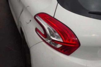 Leve vitre electrique avant gauche PEUGEOT 208 1