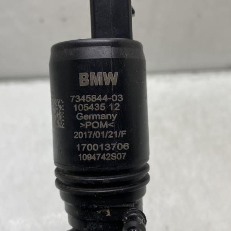 Pompe lave glace avant BMW SERIE 1 F20 Photo n°3