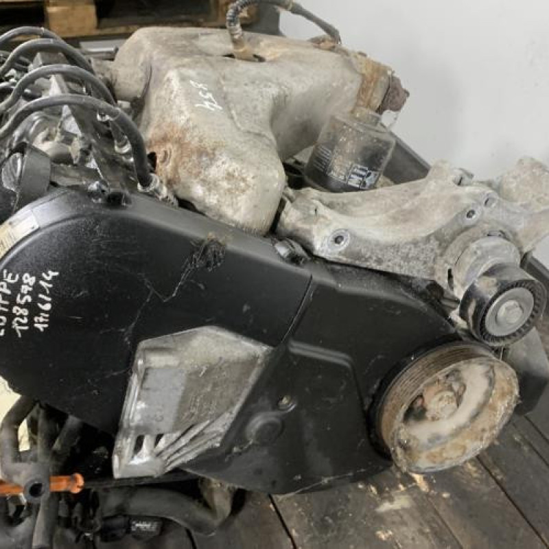 Moteur VOLKSWAGEN POLO 3 Photo n°3
