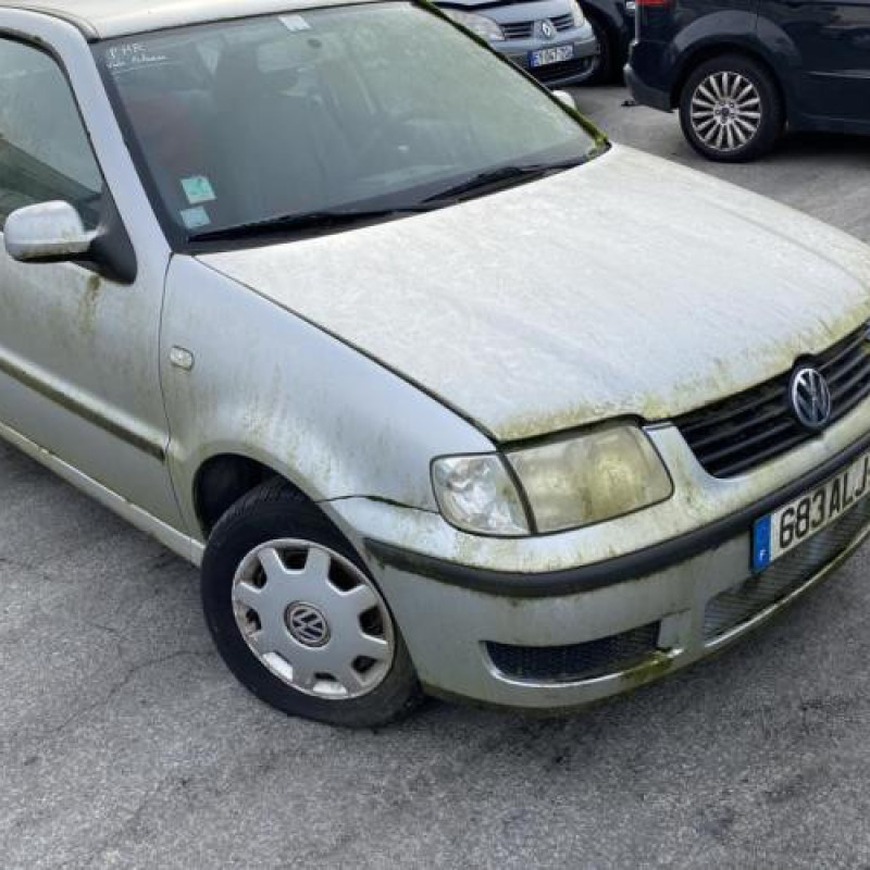 Moteur VOLKSWAGEN POLO 3 Photo n°6