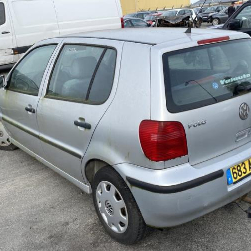 Moteur VOLKSWAGEN POLO 3 Photo n°8