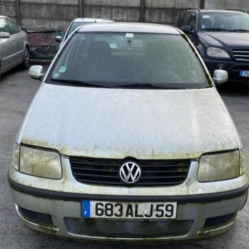 Moteur VOLKSWAGEN POLO 3 Photo n°12