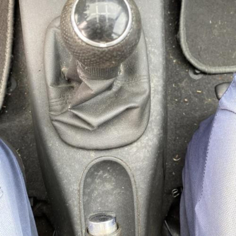 Moteur VOLKSWAGEN POLO 3 Photo n°19