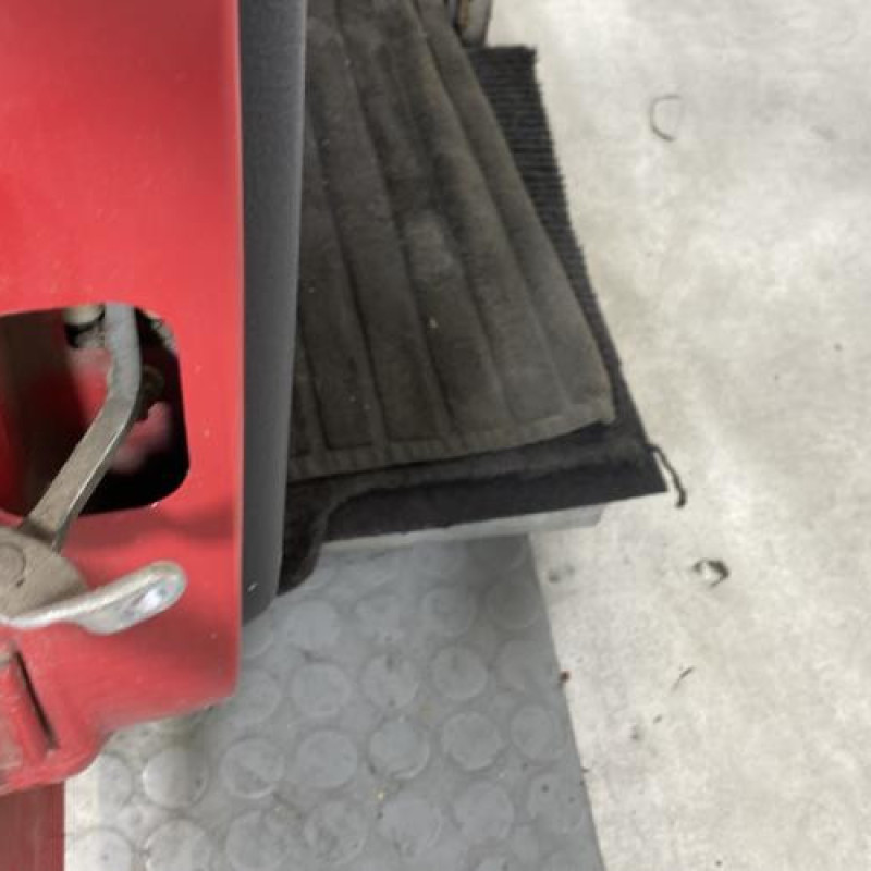 Porte arriere droit RENAULT CLIO 2 Photo n°5