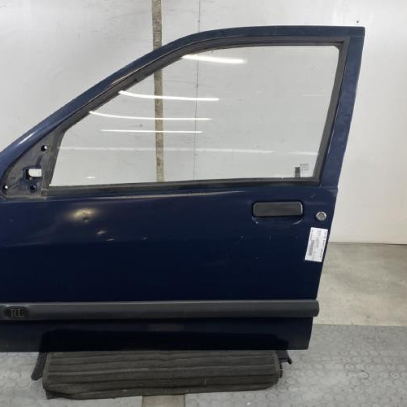 Porte avant gauche RENAULT CLIO 1 Photo n°1