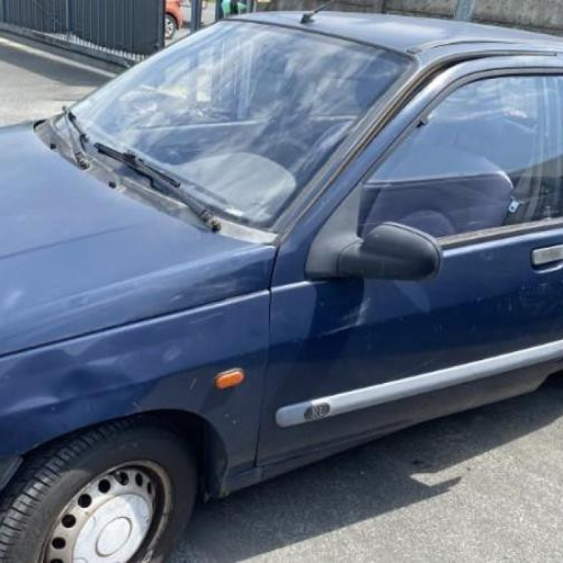 Porte avant gauche RENAULT CLIO 1 Photo n°8