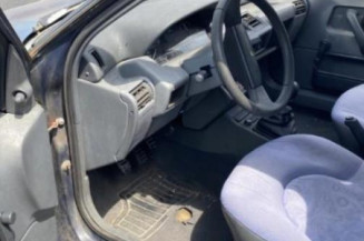 Porte avant gauche RENAULT CLIO 1