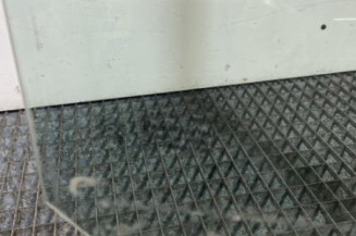 Vitre avant droit CITROEN C3 2