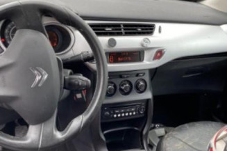 Vitre avant droit CITROEN C3 2