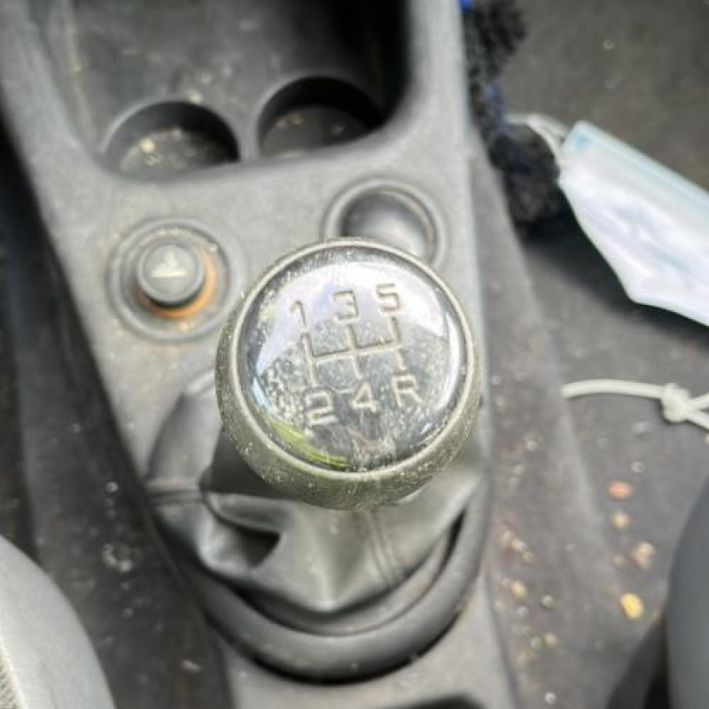 Traverse superieure CITROEN BERLINGO 1 Photo n°13