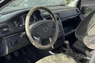 Optique avant principal gauche (feux)(phare) MERCEDES CLASSE B 245