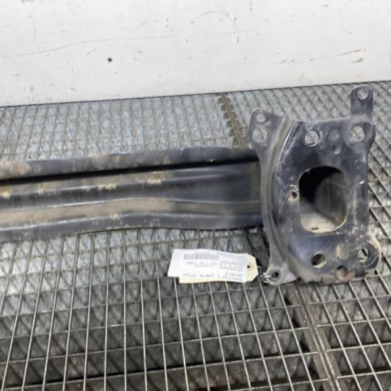 Renfort pare choc avant (traverse) VOLKSWAGEN GOLF 5 Photo n°6