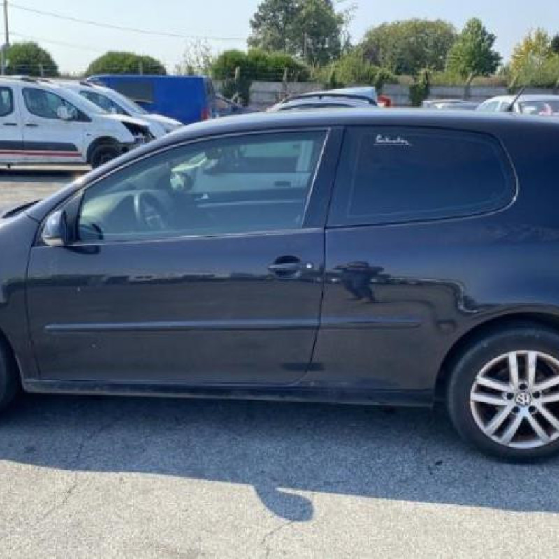 Renfort pare choc avant (traverse) VOLKSWAGEN GOLF 5 Photo n°14