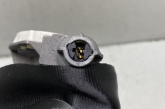 Pretensionneur de ceinture avant droit FORD FIESTA 6