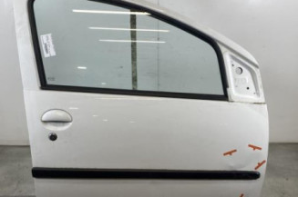 Porte avant droit PEUGEOT 107 Photo n°1