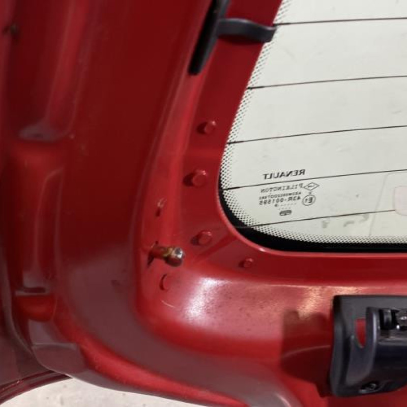 Malle/Hayon arriere RENAULT TWINGO 2 Photo n°12