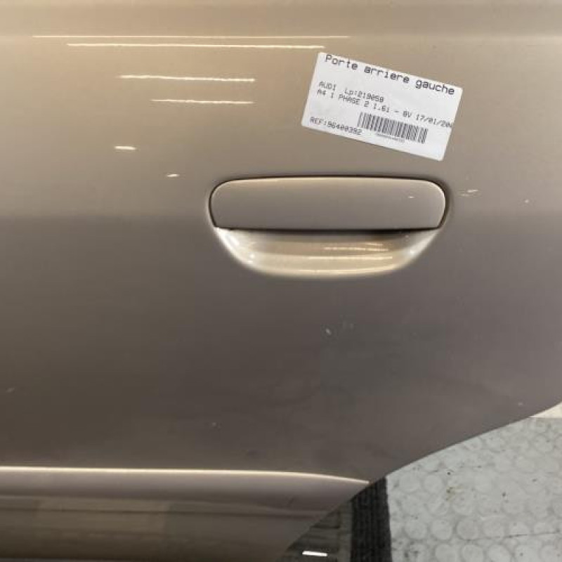 Porte arriere gauche AUDI A4 1 Photo n°2