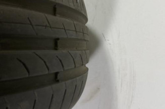 Pneu  