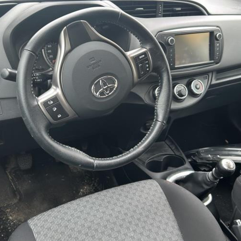 Moteur TOYOTA YARIS 3 Photo n°14