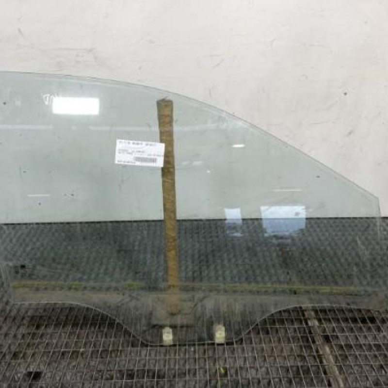 Vitre avant droit HYUNDAI GETZ Photo n°1