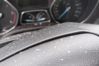 Vitre avant gauche FORD FOCUS 3