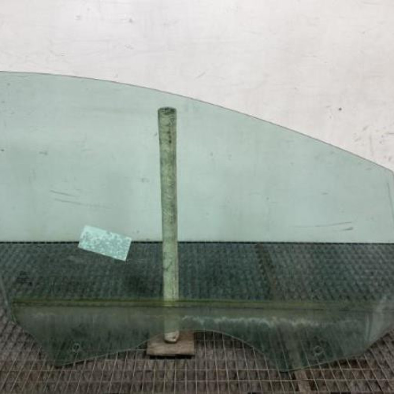 Vitre avant gauche FORD C-MAX 2 Photo n°7