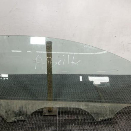 Vitre avant droit OPEL CORSA D Photo n°1
