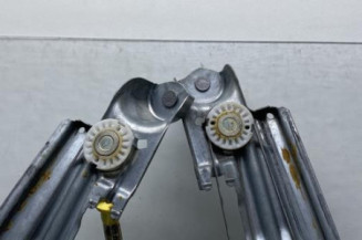 Leve vitre electrique avant gauche RENAULT SCENIC 4