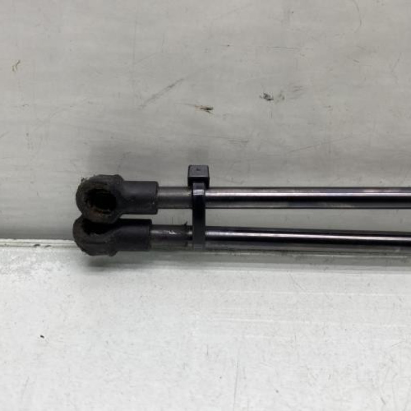 Verin de coffre RENAULT SCENIC 4 Photo n°4
