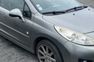 Vitre avant gauche PEUGEOT 207