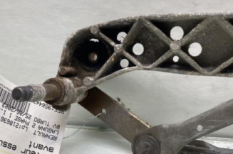 Moteur essuie glace avant RENAULT LAGUNA 2