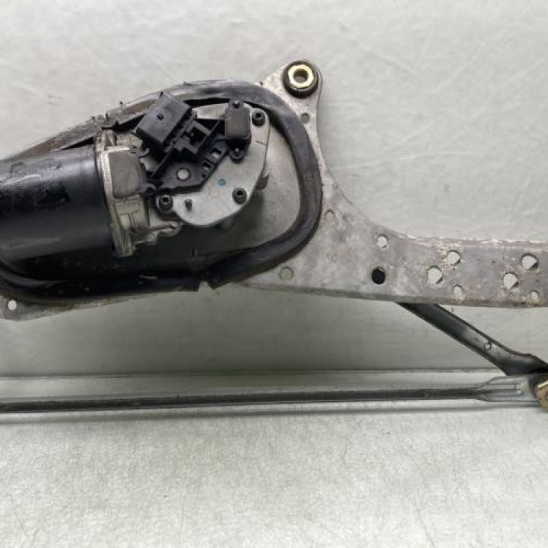 Moteur essuie glace avant RENAULT LAGUNA 2 Photo n°4