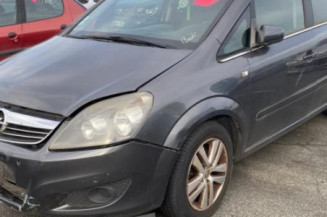 Anti brouillard droit (feux) OPEL ZAFIRA B