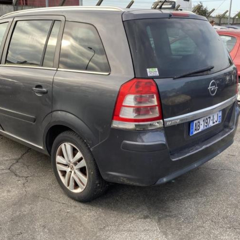 Anti brouillard droit (feux) OPEL ZAFIRA B Photo n°8