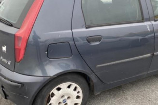 Optique avant principal gauche (feux)(phare) FIAT PUNTO 2
