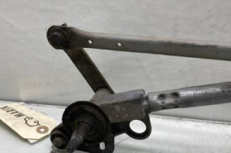 Moteur essuie glace avant RENAULT LAGUNA 1