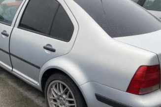 Optique avant principal gauche (feux)(phare) VOLKSWAGEN BORA