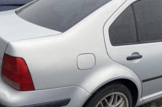 Optique avant principal gauche (feux)(phare) VOLKSWAGEN BORA
