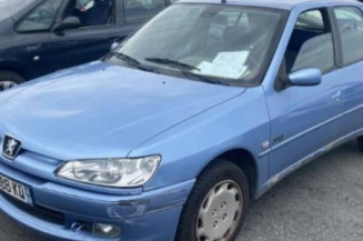 Moteur essuie glace avant PEUGEOT 306