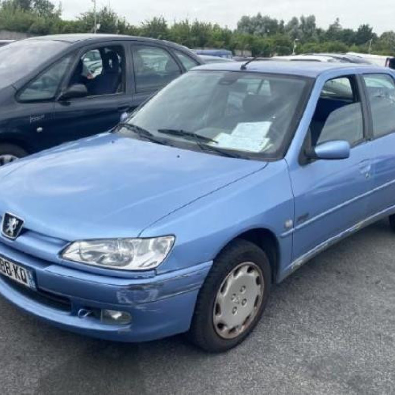 Moteur essuie glace avant PEUGEOT 306 Photo n°8