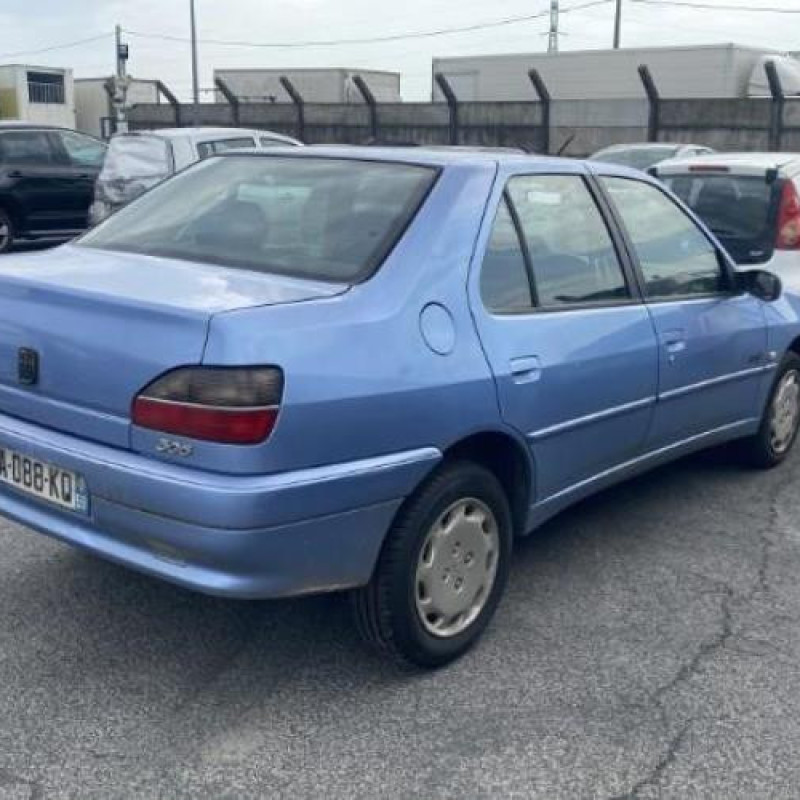 Moteur essuie glace avant PEUGEOT 306 Photo n°10
