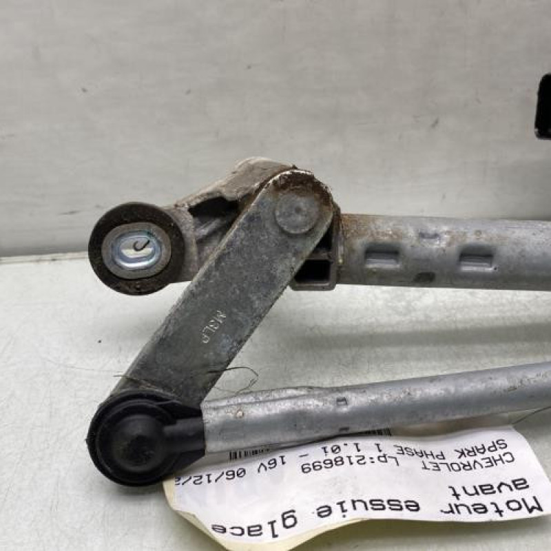 Moteur essuie glace avant CHEVROLET SPARK Photo n°4