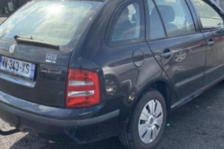 Feu arriere principal droit (feux) SKODA FABIA 1