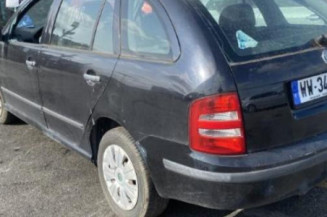 Feu arriere principal droit (feux) SKODA FABIA 1