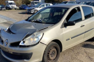 Amortisseur avant gauche RENAULT CLIO 3