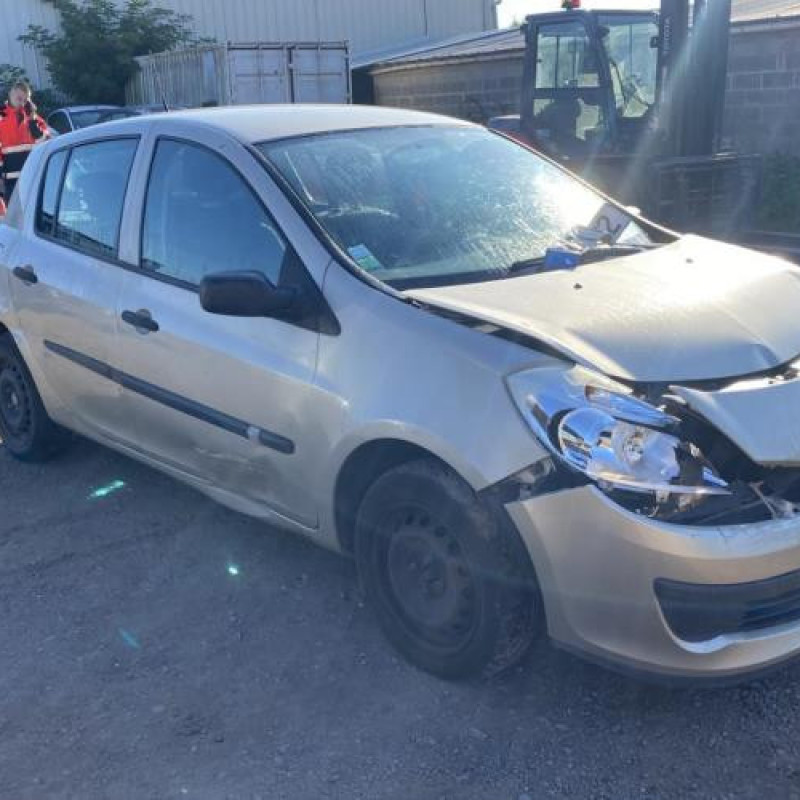 Amortisseur avant gauche RENAULT CLIO 3 Photo n°2
