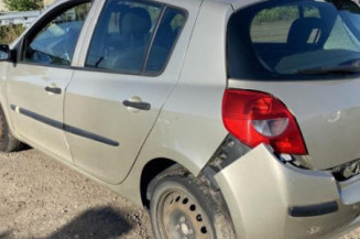 Amortisseur avant gauche RENAULT CLIO 3