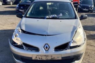 Amortisseur avant gauche RENAULT CLIO 3